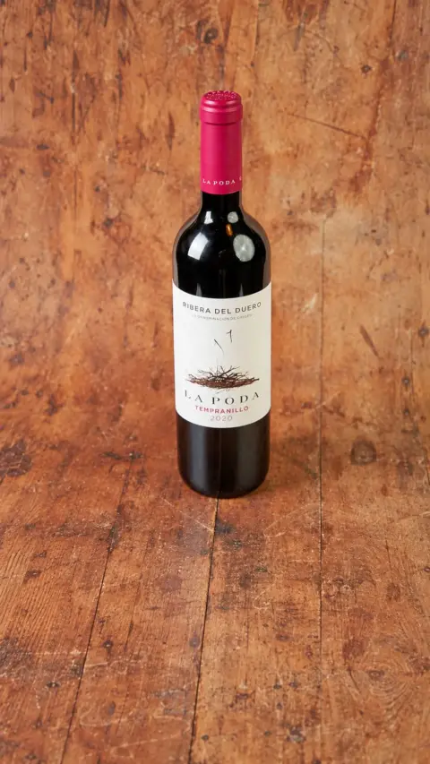 Botella de vino tinto La Poda Tempranillo